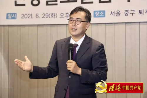 韩中全球协会会长禹守根2.png