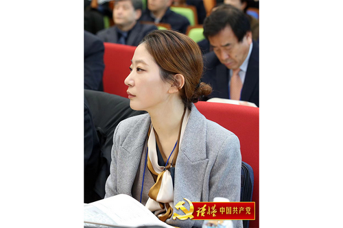 中山大学韩国籍教师徐希定_缩小大小.png