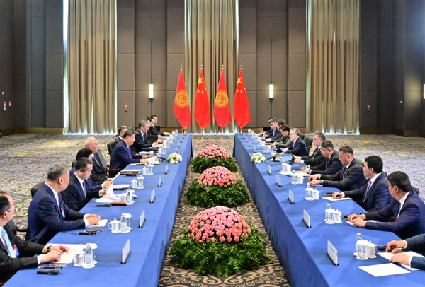 吉尔吉斯2.jpg
