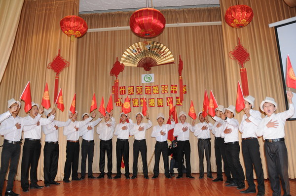 INFMX-HK279603_缩小大小.jpg